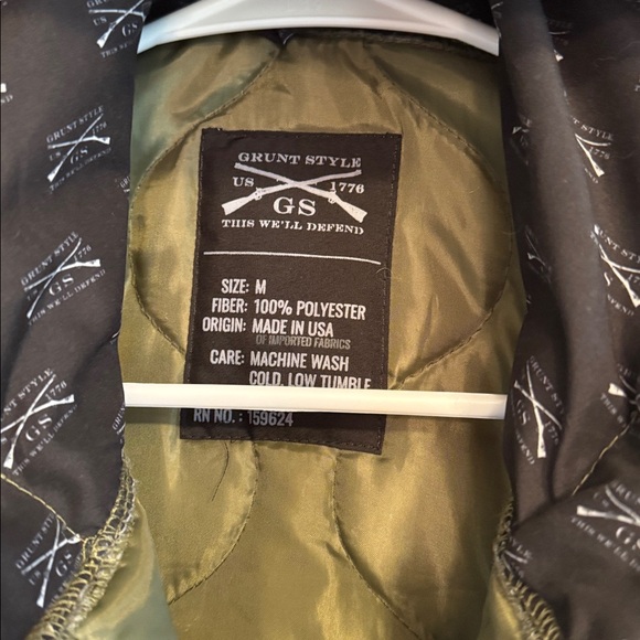 Mens Grunt Style Woobie vest in size Medium. - Picture 2 of 5